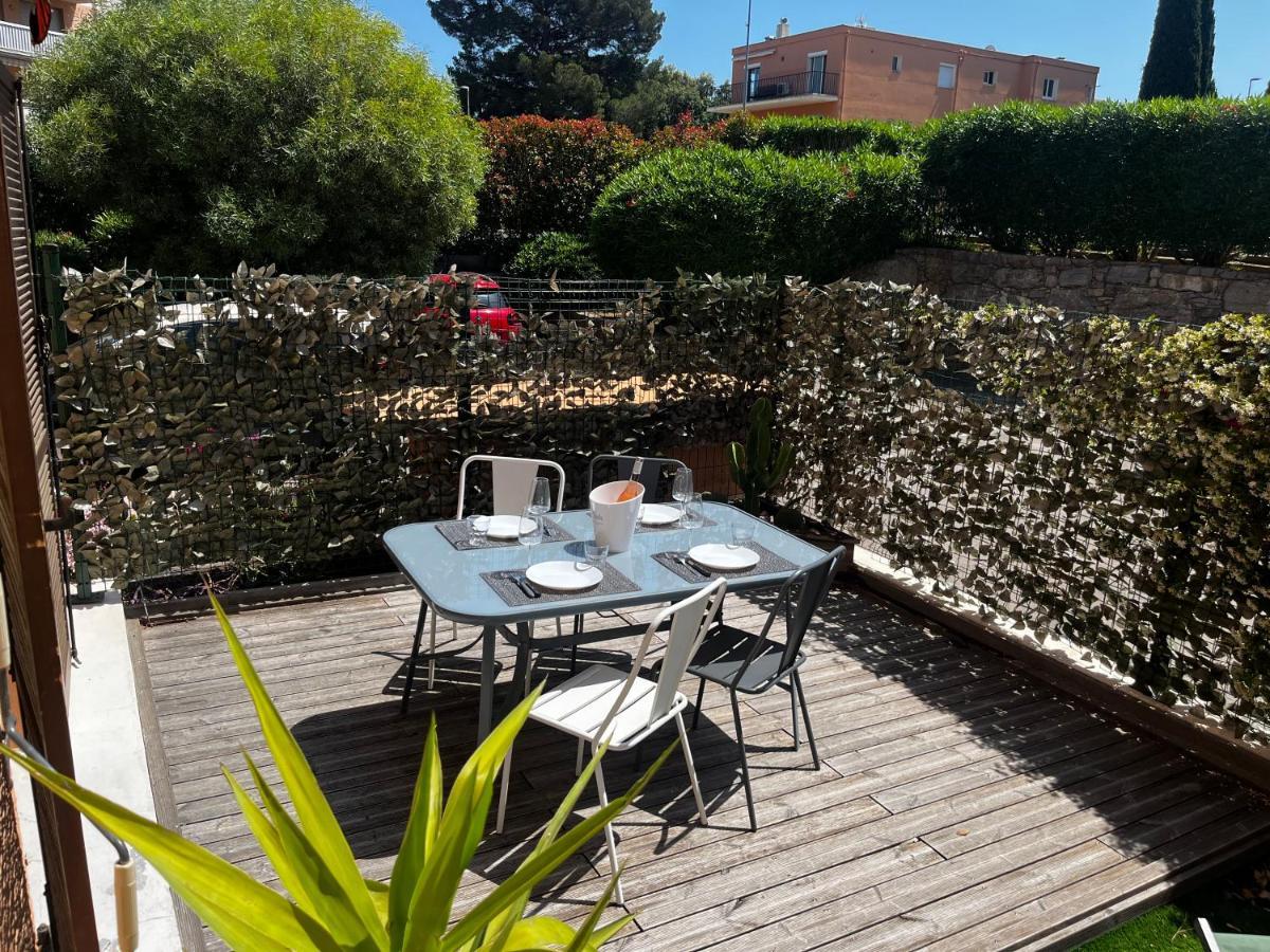 Joli Studio Ensolleille Cavalaire-sur-Mer Eksteriør billede